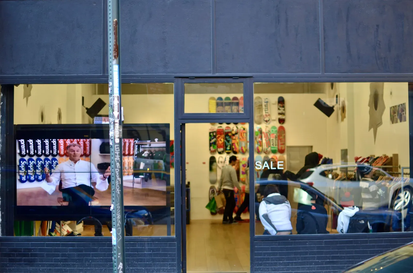 Supreme Store NY, 2012